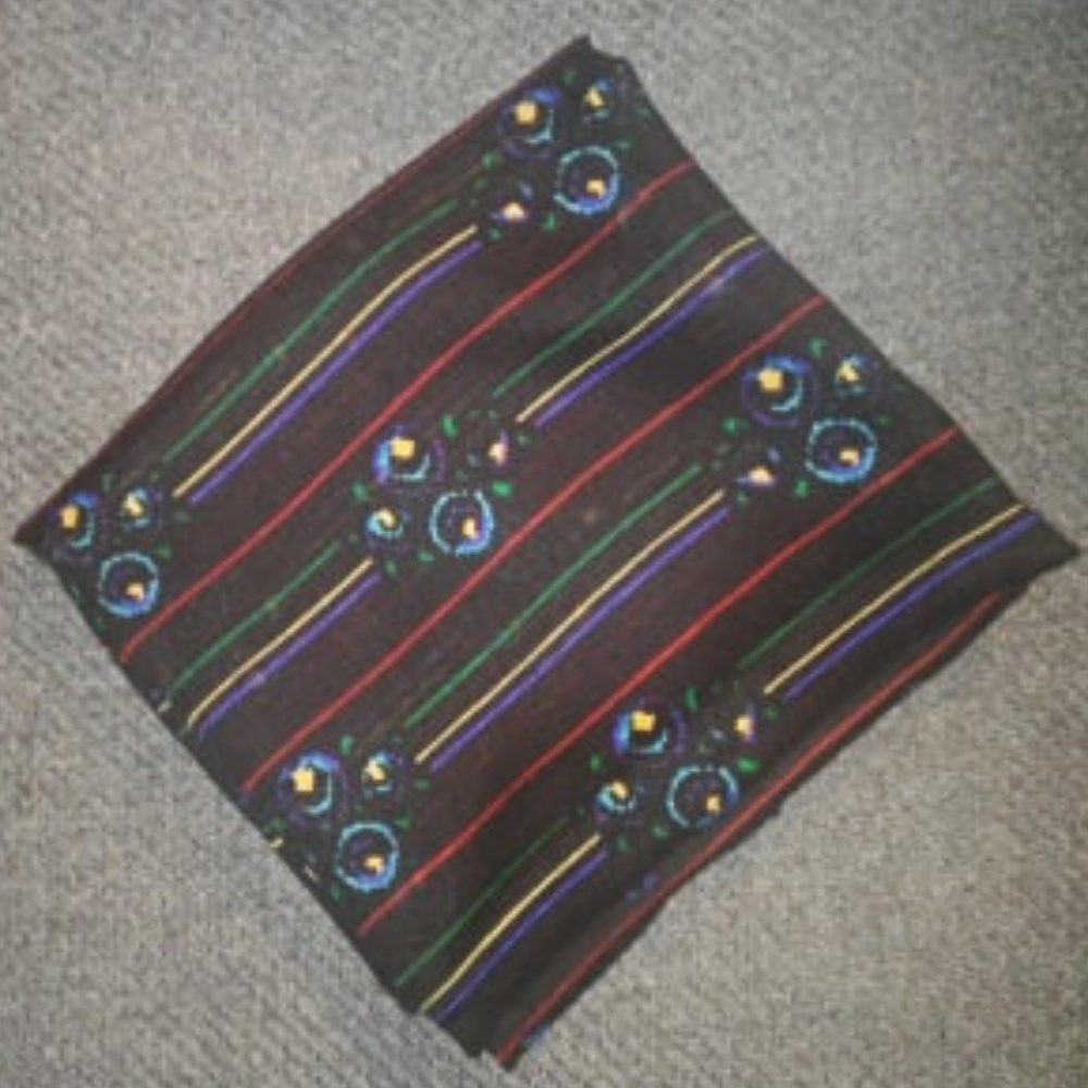 ❤❤❤❤ 100% Virgin Wool Scarf Jewel-Tones on Black